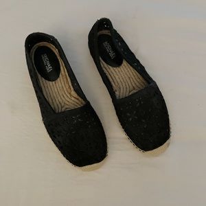 BLACK & TAN MICHAEL KORS ESPADRILLES